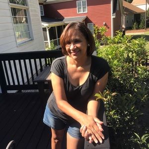 Meet your Posher, Arelis